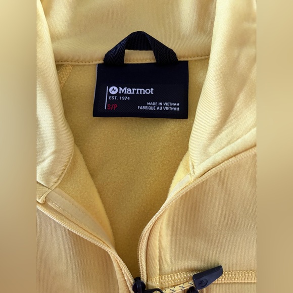 Marmot Light Yellow Quarter-Zip Fleece Jacket - Picture 3 of 5